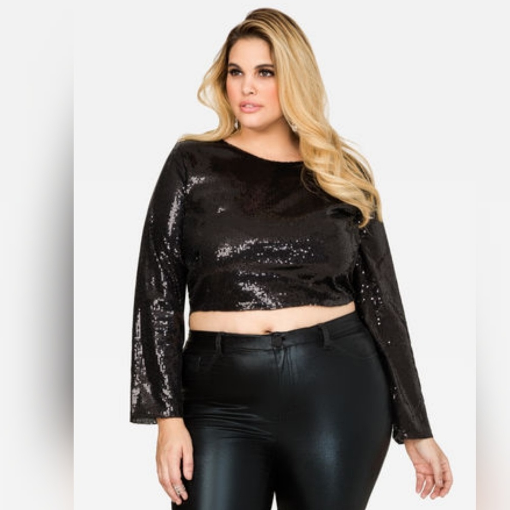 LONG SLEEVE SEQUIN CROP TOP